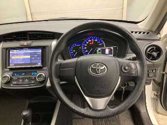 TOYOTA COROLLA FIELDER 2018 Image 6