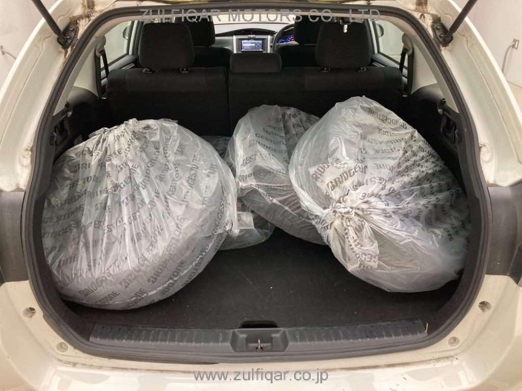 TOYOTA COROLLA FIELDER 2018 Image 9