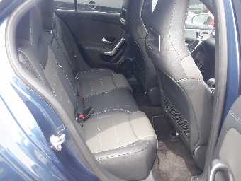MERCEDES BENZ A CLASS 2020 Image 12