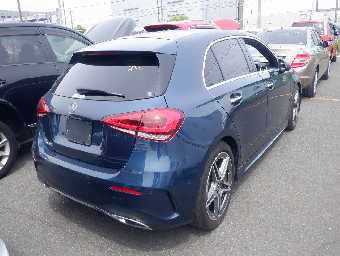 MERCEDES BENZ A CLASS 2020 Image 16