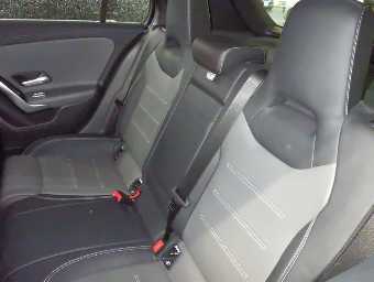 MERCEDES BENZ A CLASS 2020 Image 6