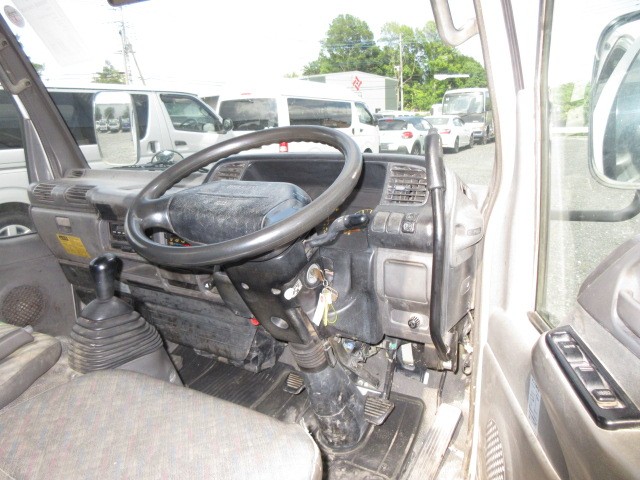 ISUZU ELF DUMP TRUCK 1999 Image 26