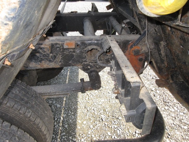 ISUZU ELF DUMP TRUCK 2000 Image 24