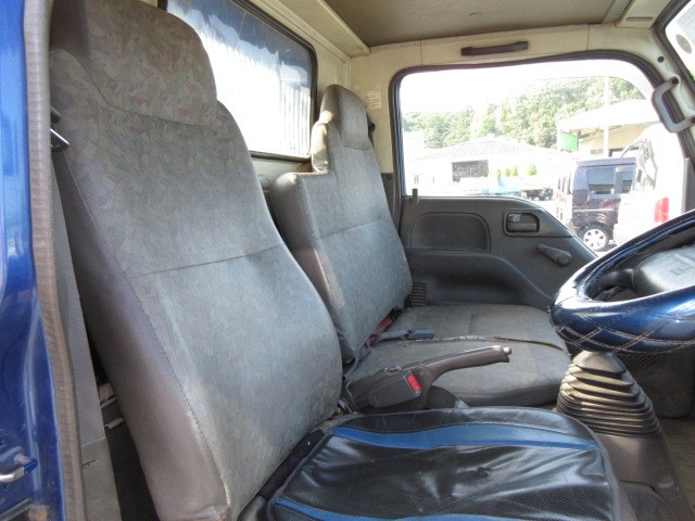 ISUZU ELF DUMP TRUCK 2000 Image 27