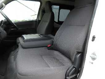 TOYOTA HIACE 2017 Image 12