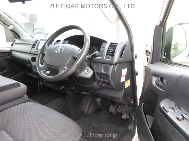 TOYOTA HIACE 2017 Image 5