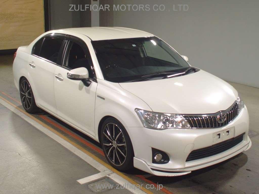 TOYOTA COROLLA AXIO 2013 Image 3
