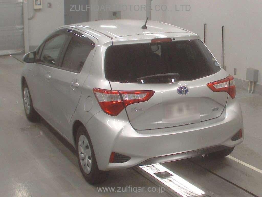 TOYOTA VITZ 2018 Image 6