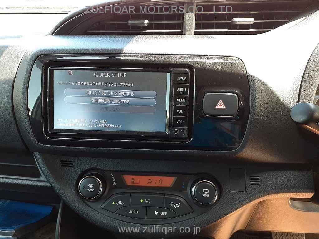 TOYOTA VITZ 2018 Image 9