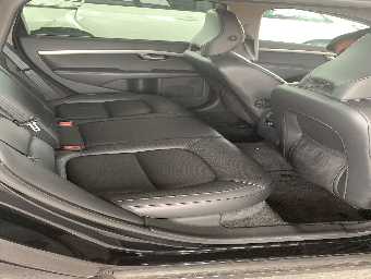 VOLVO V70 2011 Image 9