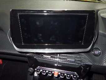 PEUGEOT 208 2021 Image 10