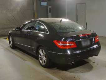 MERCEDES BENZ E CLASS 2010 Image 4
