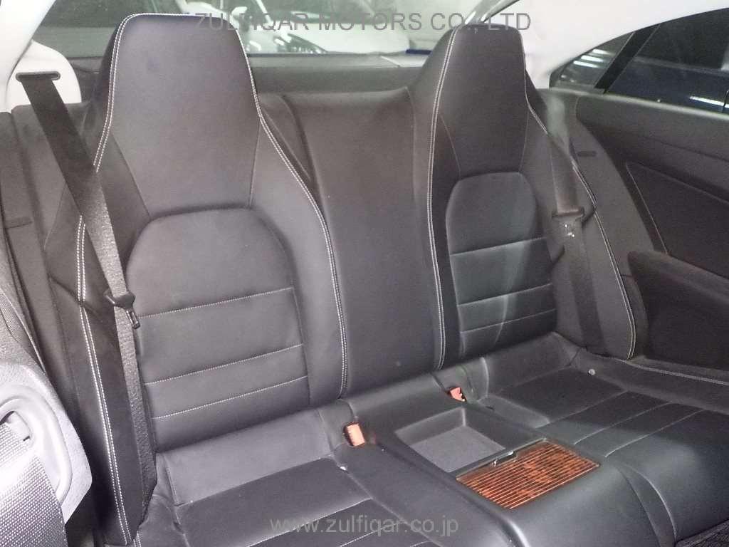 MERCEDES BENZ E CLASS 2010 Image 7