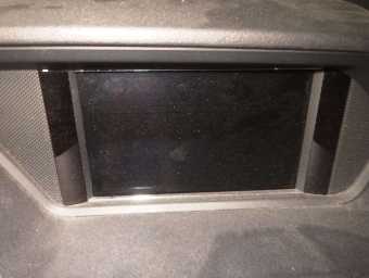 MERCEDES BENZ E CLASS 2010 Image 10