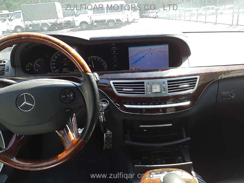 MERCEDES BENZ S CLASS 2007 Image 9