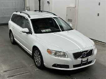 VOLVO V70 2012 Image 1