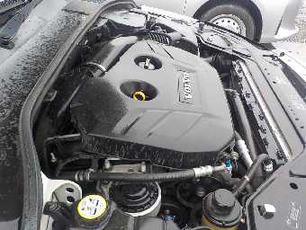 VOLVO V70 2012 Image 16