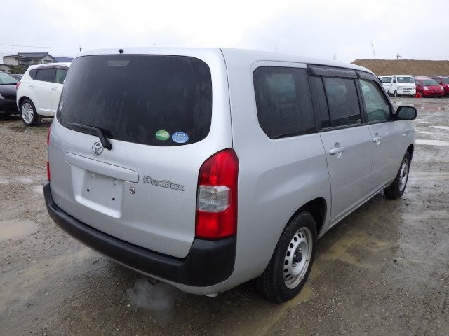 TOYOTA PROBOX 2018 Image 27