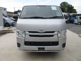 TOYOTA HIACE 2018 Image 2