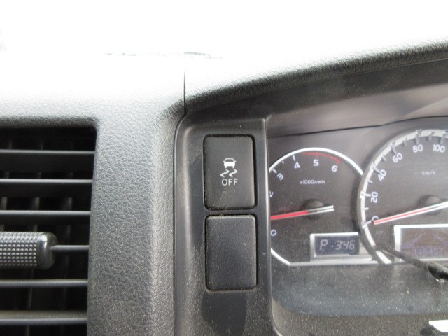 TOYOTA HIACE 2018 Image 23