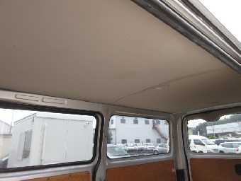 TOYOTA HIACE 2018 Image 11