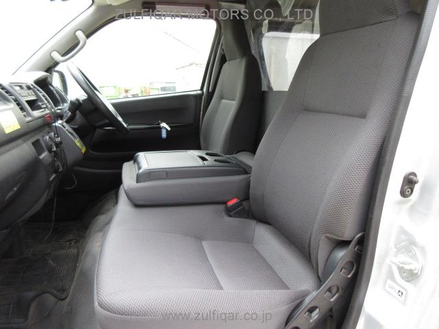 TOYOTA HIACE 2018 Image 12