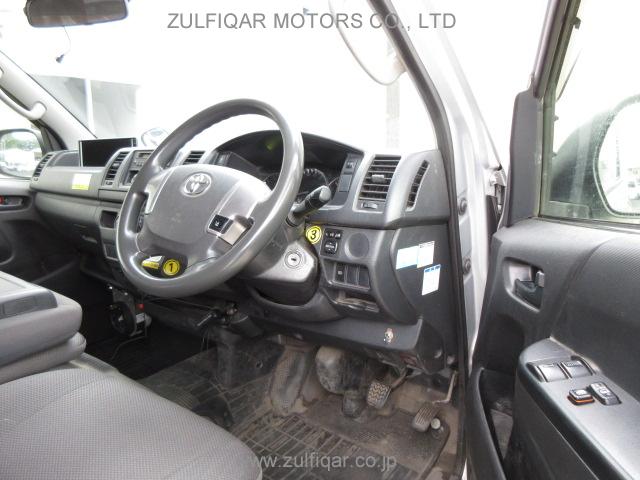 TOYOTA HIACE 2018 Image 5