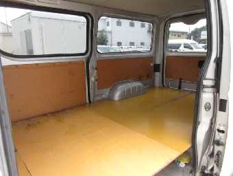 TOYOTA HIACE 2018 Image 10