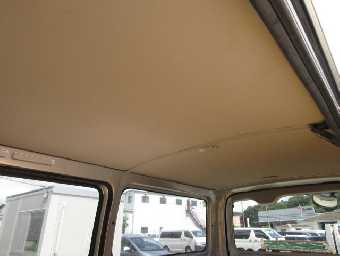 TOYOTA HIACE 2018 Image 11