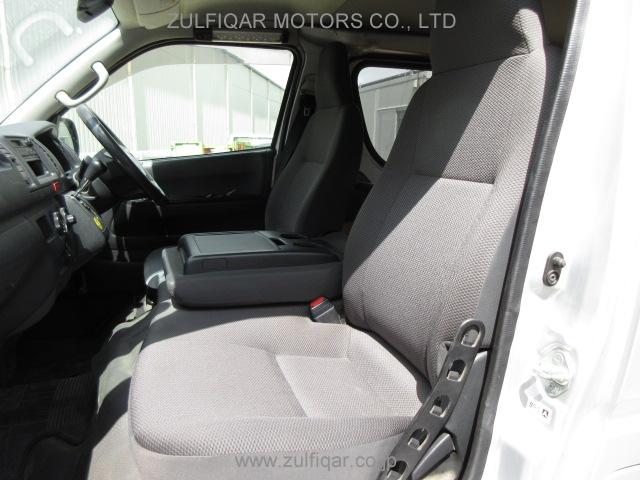 TOYOTA HIACE 2018 Image 12