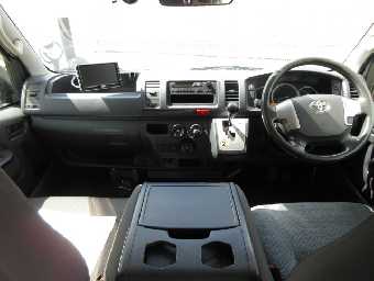 TOYOTA HIACE 2018 Image 7