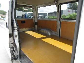 TOYOTA HIACE 2018 Image 8