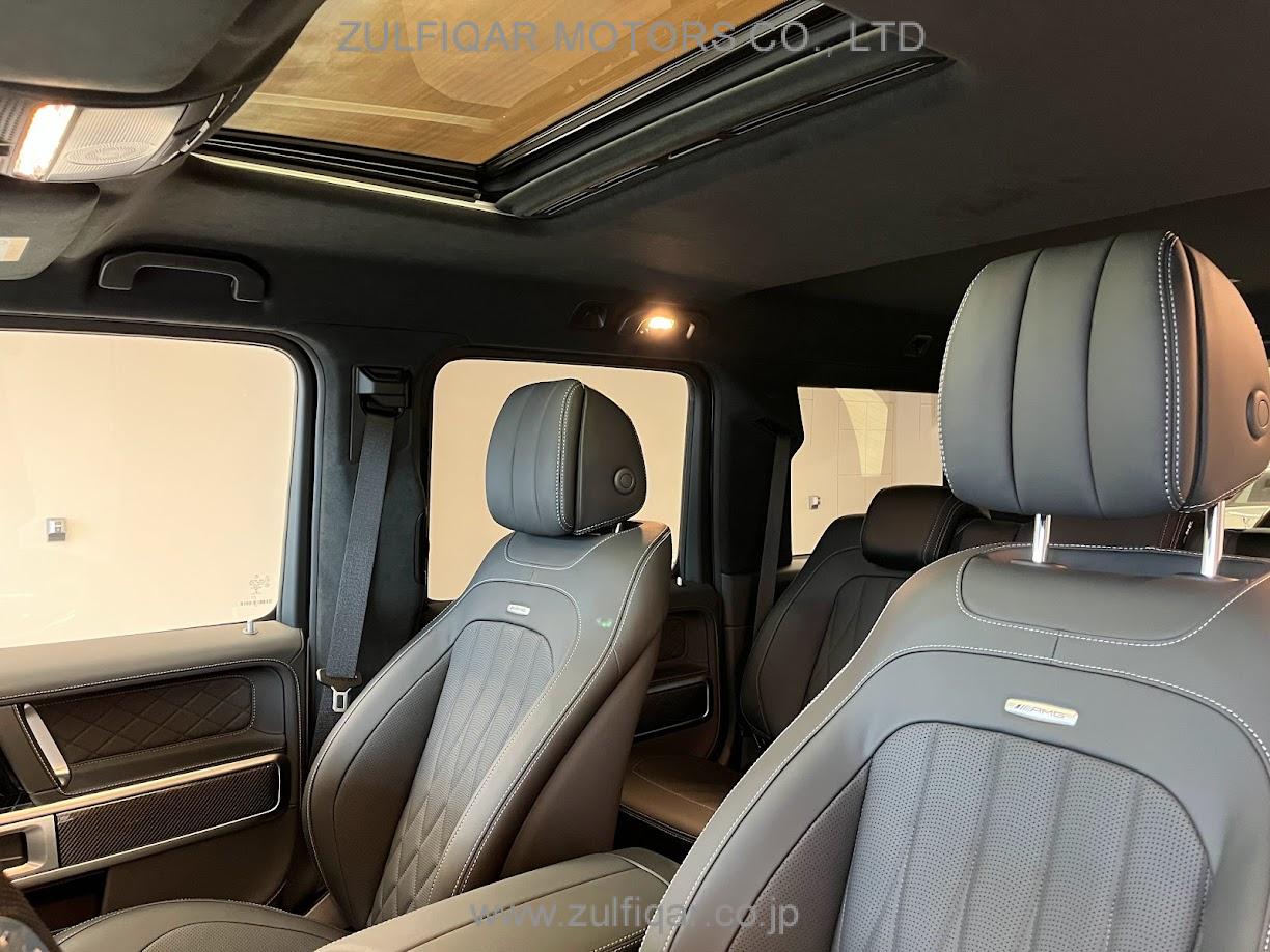 MERCEDES AMG G CLASS 2022 Image 28
