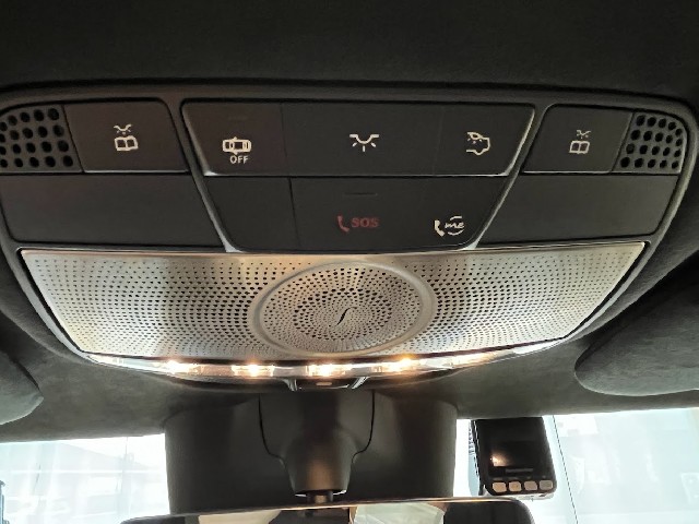 MERCEDES AMG G CLASS 2022 Image 45