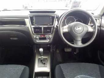 SUBARU EXIGA 2010 Image 8