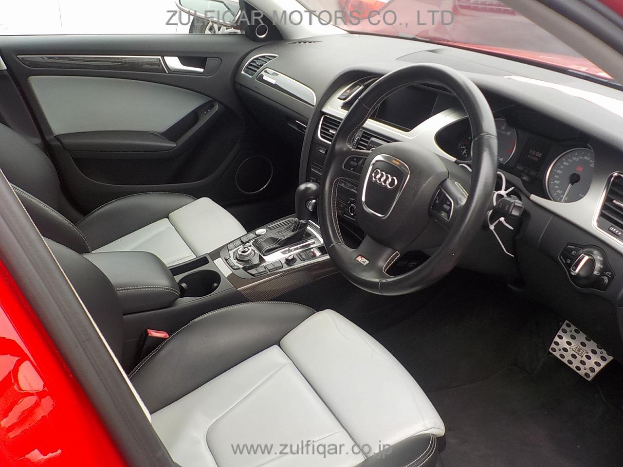 AUDI S4 2010 Image 11