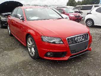 AUDI S4 2010 Image 14
