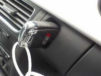 AUDI S4 2010 Image 9