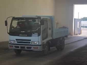 ISUZU FORWARD 2002 Image 1