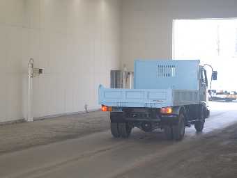 ISUZU FORWARD 2002 Image 2