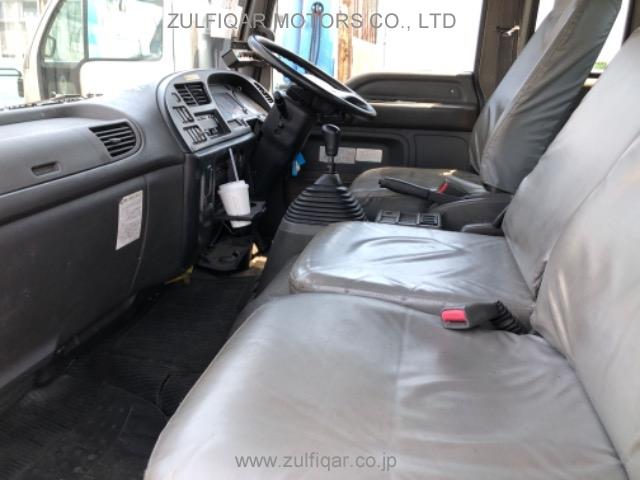 ISUZU FORWARD 2002 Image 5