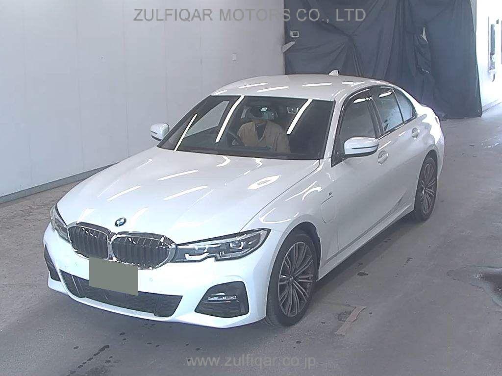 BMW 3 SERIES 2019 Image 4