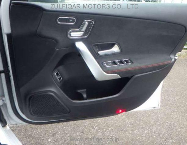 MERCEDES BENZ A CLASS 2019 Image 26