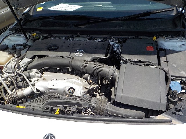 MERCEDES BENZ A CLASS 2019 Image 50