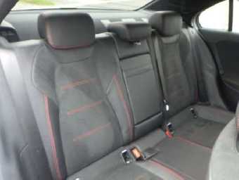 MERCEDES BENZ A CLASS 2019 Image 8