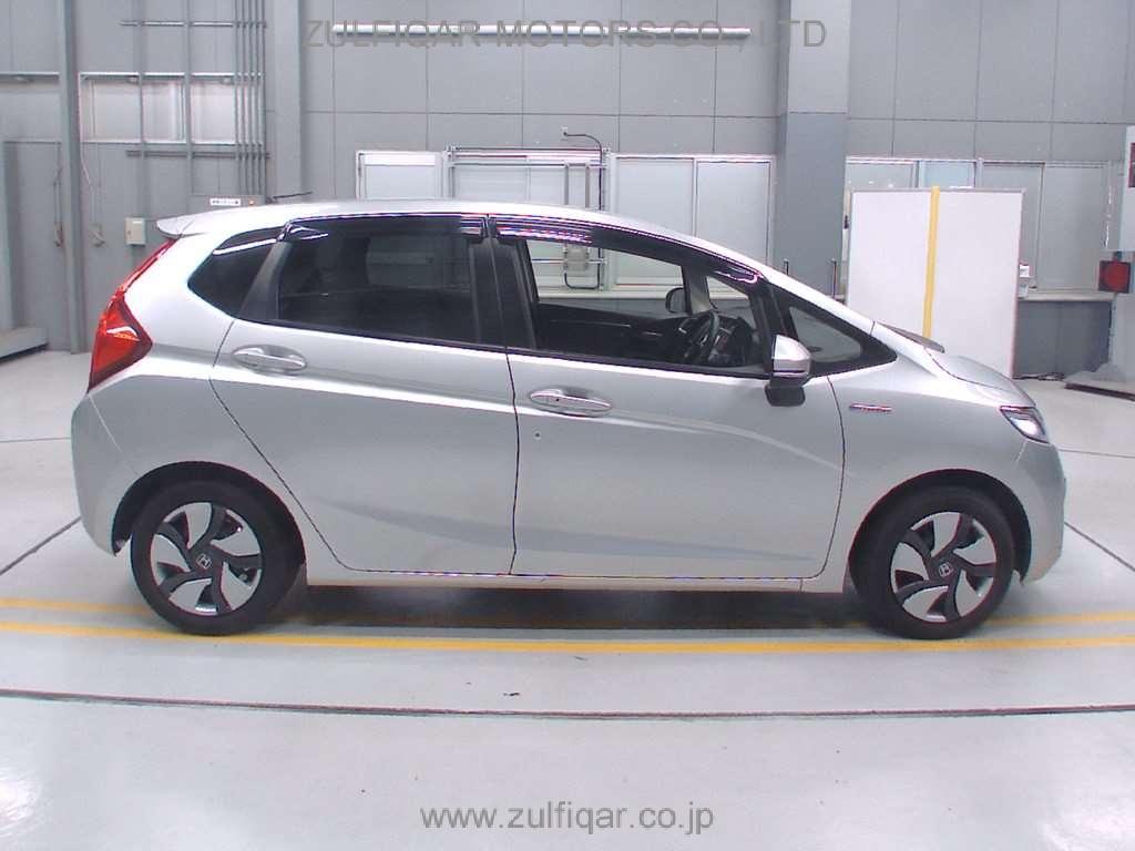 HONDA FIT HYBRID 2015 Image 3