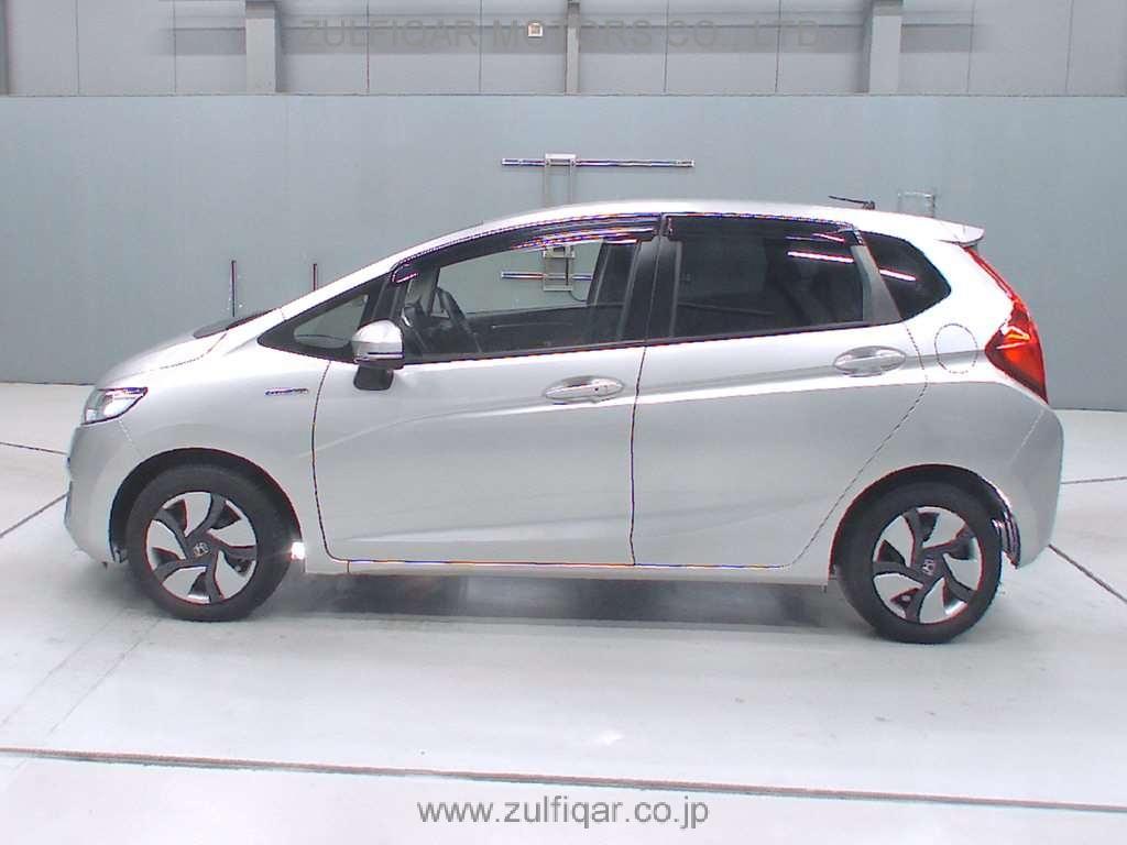 HONDA FIT HYBRID 2015 Image 4