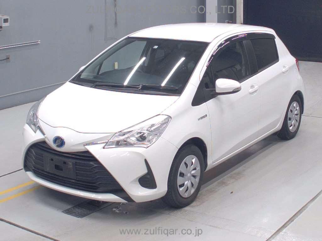 TOYOTA VITZ 2017 Image 1