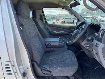 NISSAN NV350 CARAVAN 2012 Image 7