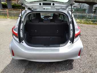 TOYOTA AQUA 2020 Image 7